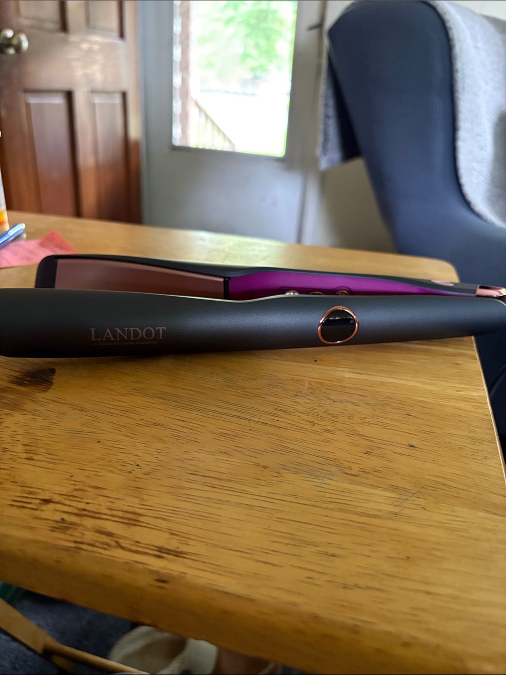 Landot 2in 1 straightener and curler Black and Purple Hair Straightener